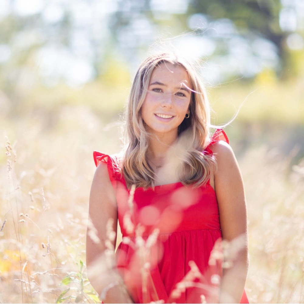 Meet your Posher, Ellie